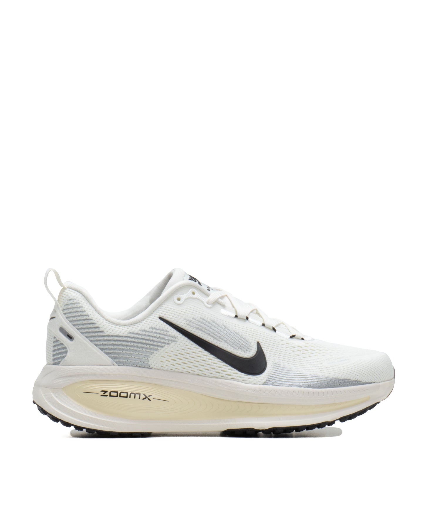 Sepatu Pria Nike Vomero 18 Summit White Coconut Milk