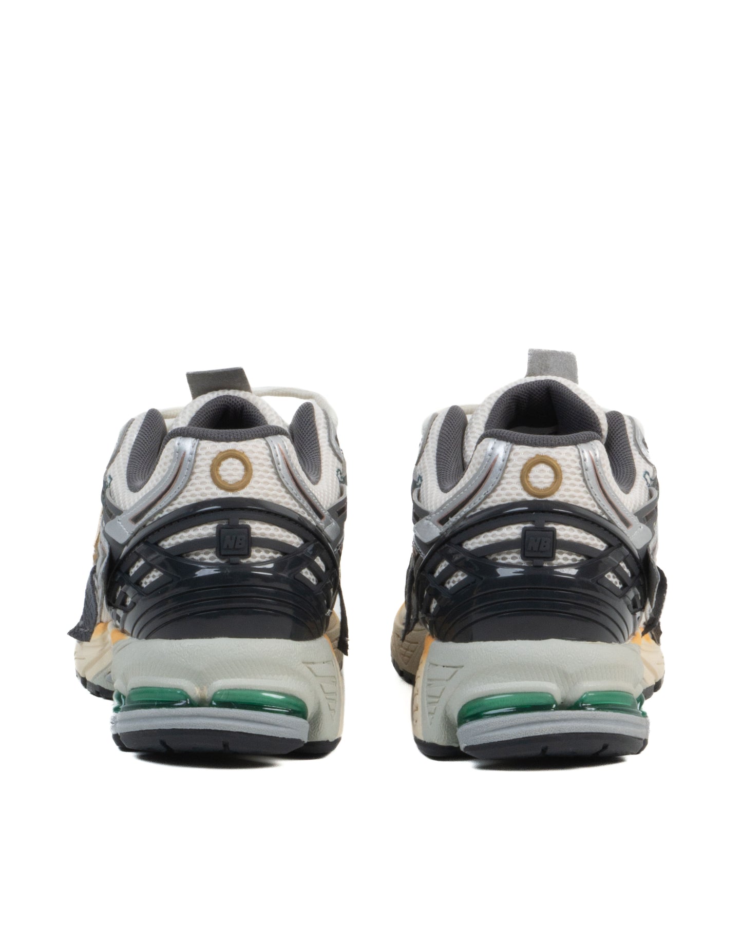 Sepatu Pria New Balance 1906A Tech Explosion