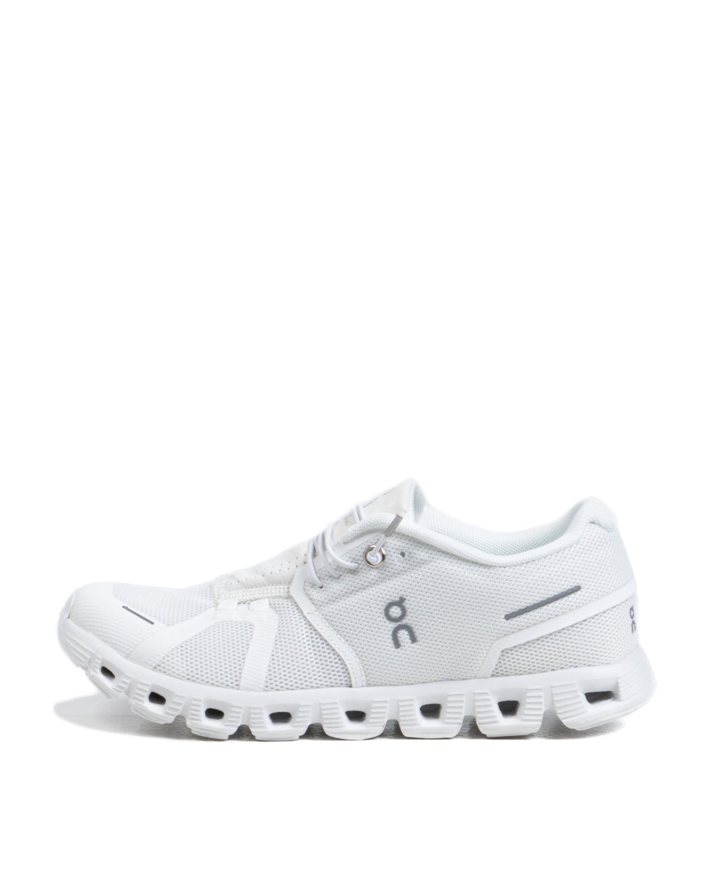On Running Cloud 5 Undyed White