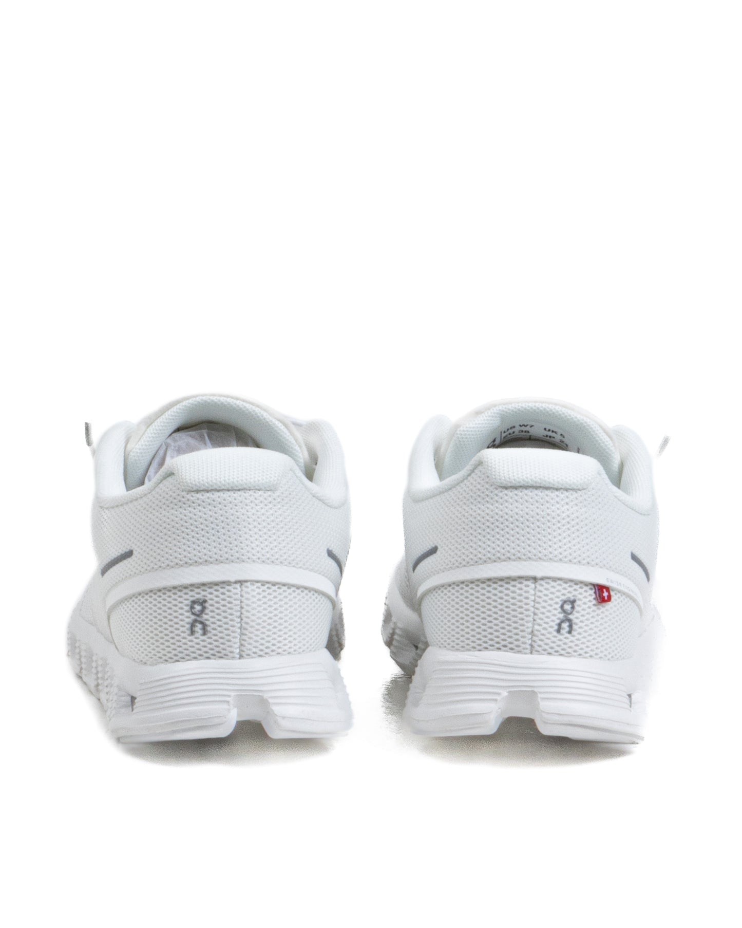 On Running Cloud 5 Undyed White