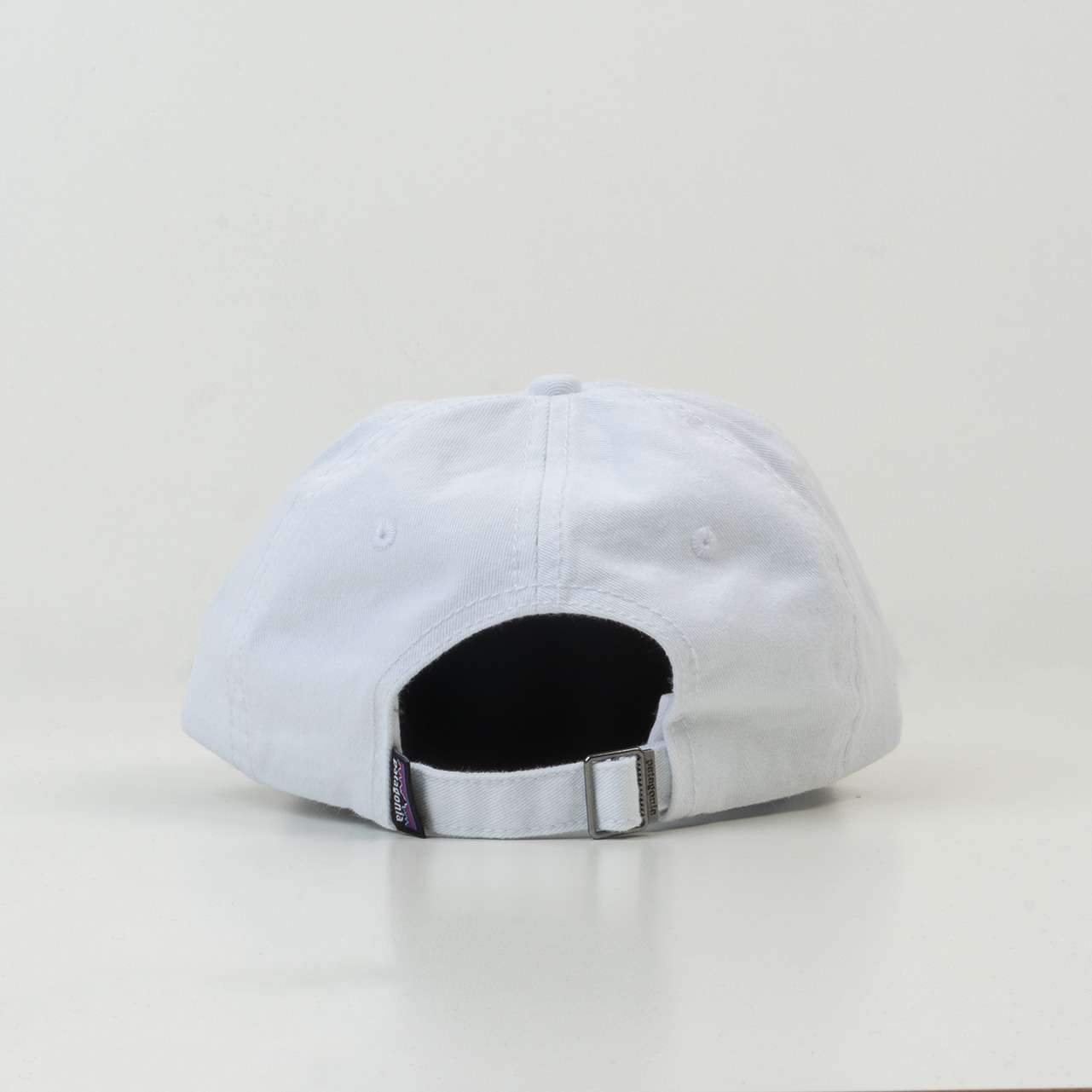 Topi Classic Cap Patagonia White – Urban Lifestyle Style