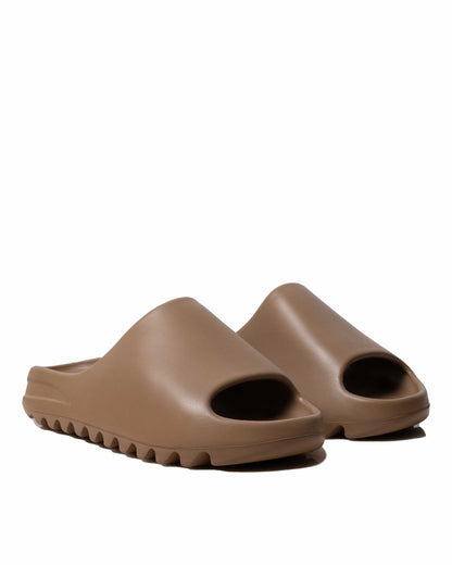 Sandal Yeezy Slide Desert Sand Earth Brown 13835