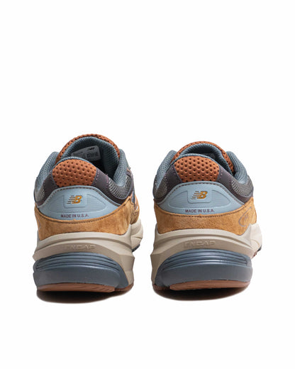 Sepatu NB x Carhartt 990v6 Sculpture Center (M990CH6) 14358