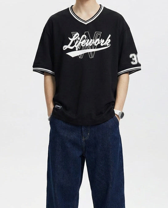 Unit Numbering V-Neck T-Shirt Black
