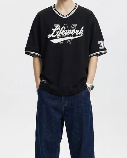 Unit Numbering V-Neck T-Shirt Black