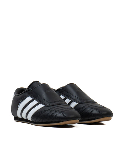 Sepatu Wanita Adidas Taekwondo Black Leather