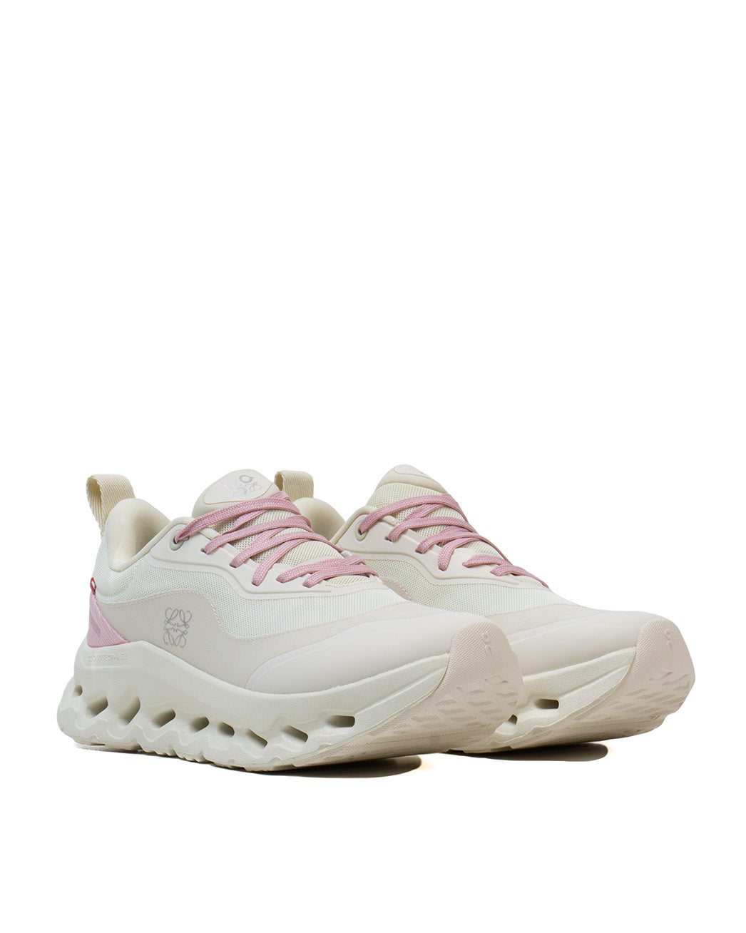 Sepatu Wanita On Running Cloud x Loewe Tilt White Pink