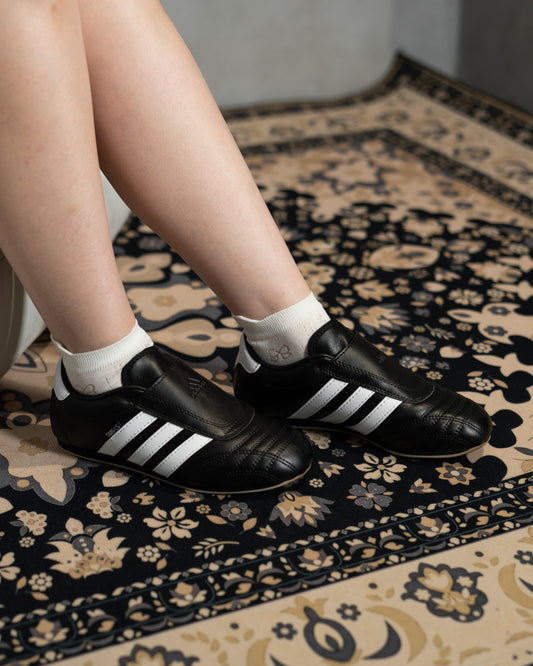 Sepatu Wanita Adidas Taekwondo Black Leather