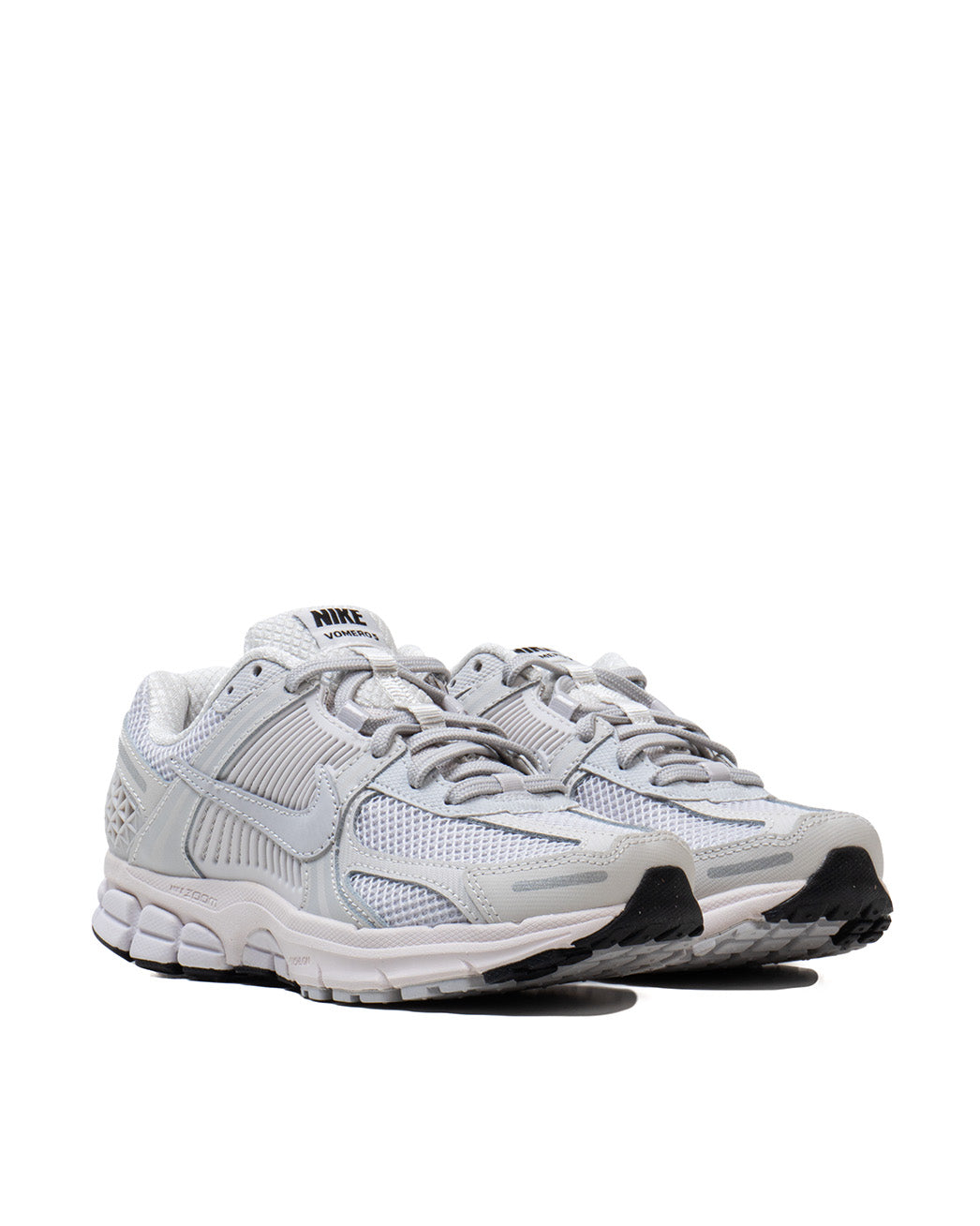 Sneakers Pria Wanita Nike Air Zoom Vomero 5 Vast Grey