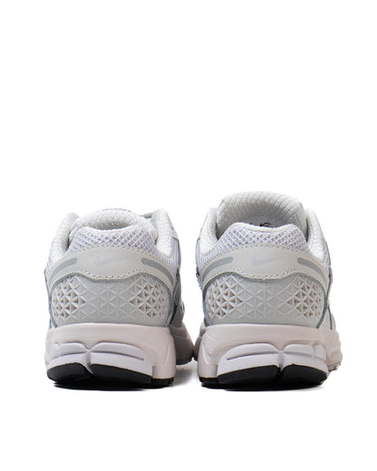 Sneakers Pria Wanita Nike Air Zoom Vomero 5 Vast Grey
