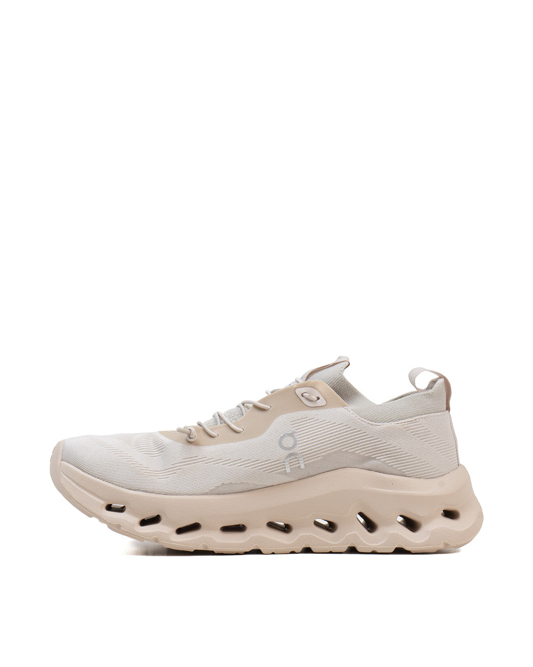 On Cloudtilt x Loewe Biege Sand