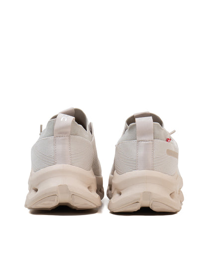 On Cloudtilt x Loewe Biege Sand