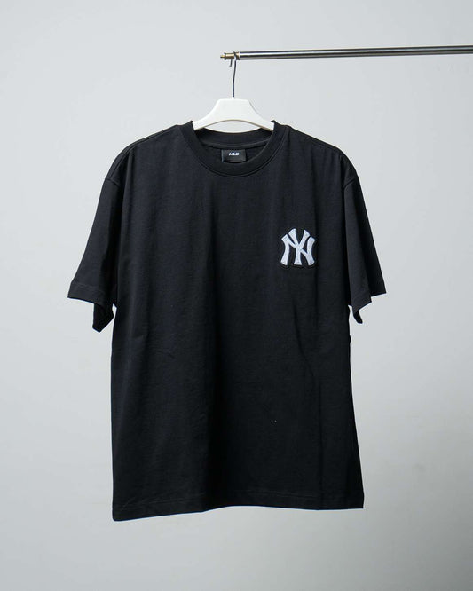MLB New York Yankes Bordir Logo Black Tee
