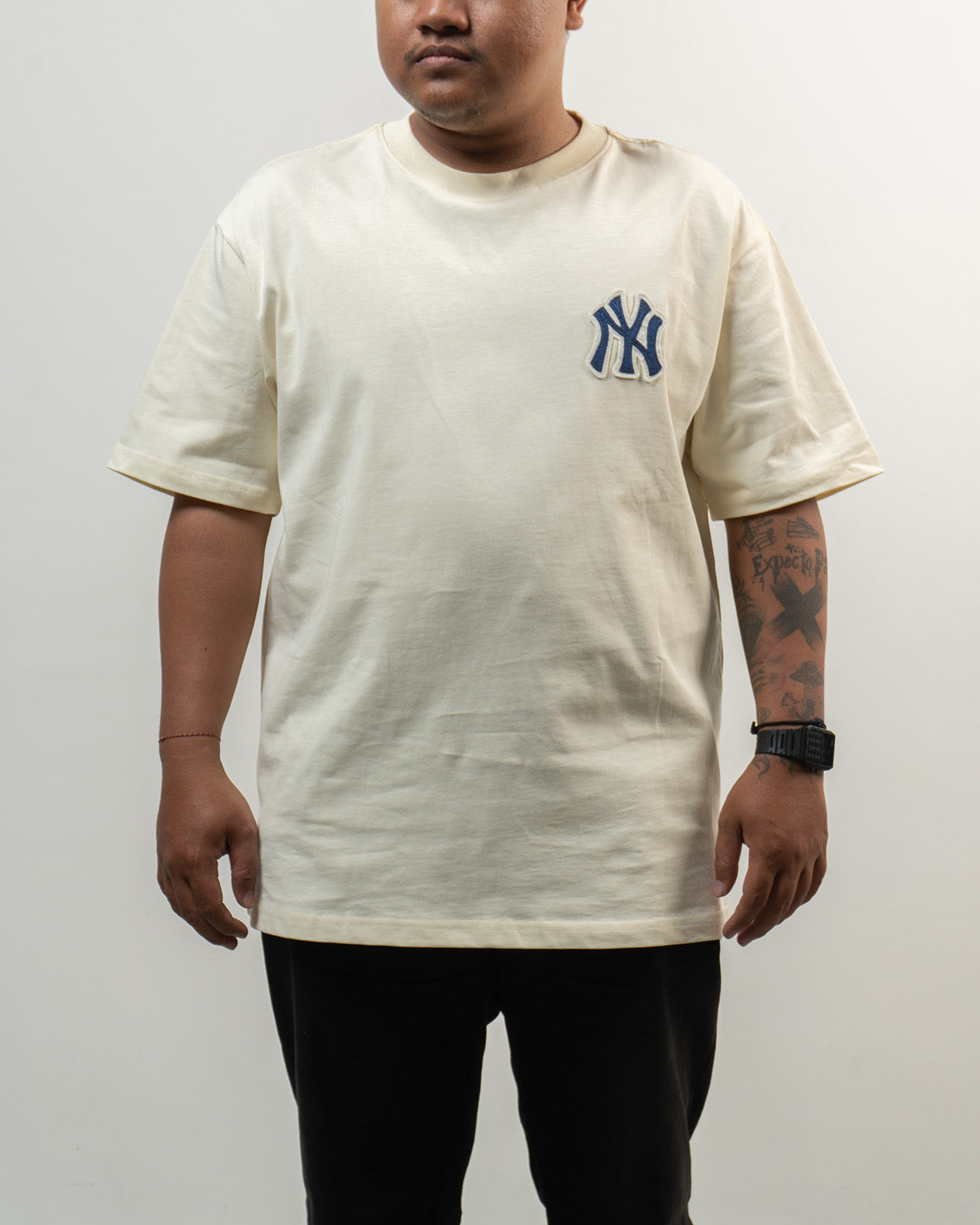 MLB New York Yankes Bordir Logo Beige Tee