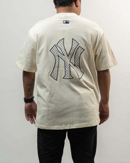 MLB New York Yankes Bordir Logo Beige Tee