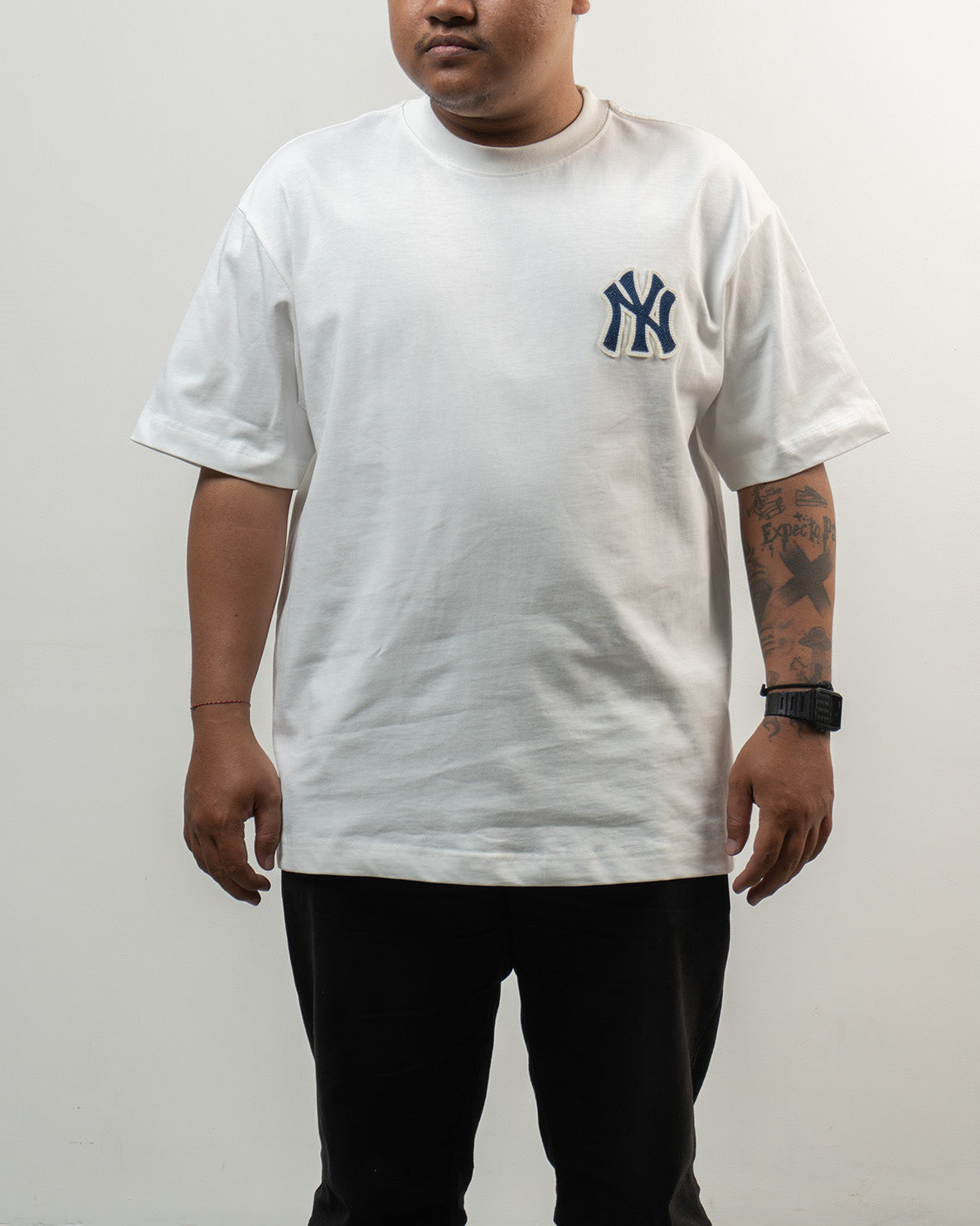 MLB New York Yankes Bordir Logo White Tee