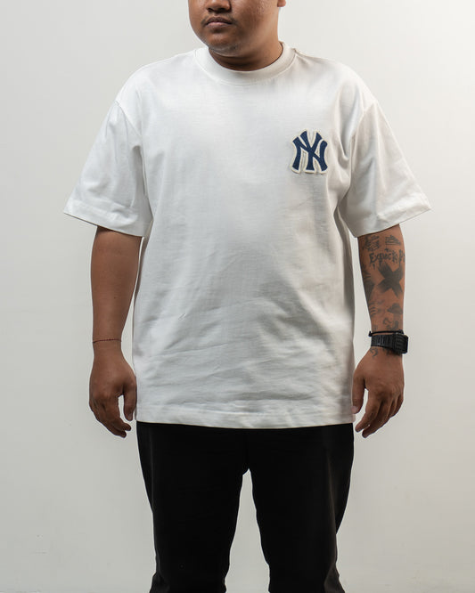 MLB New York Yankes Bordir Logo White Tee
