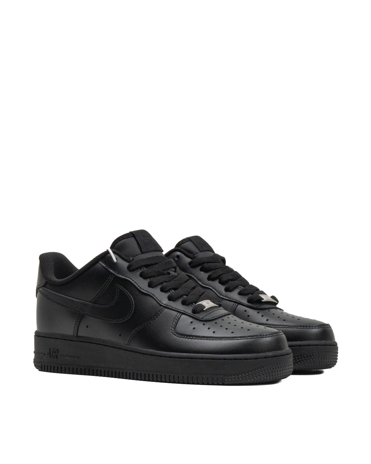 Sepatu Unisex Nike Air Force 1 Low '07 Black Black