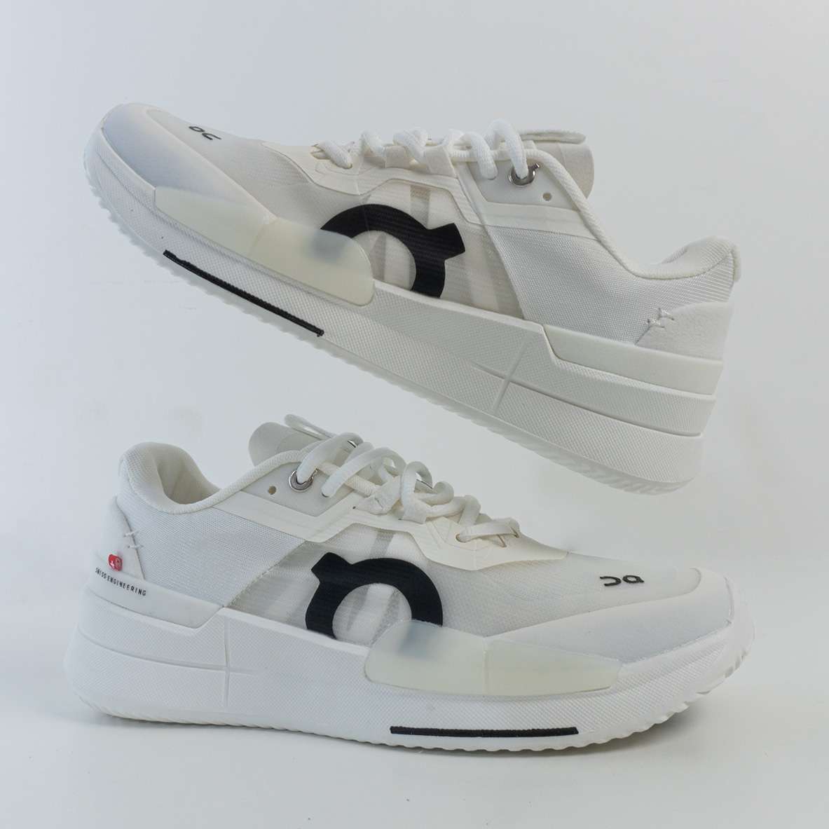 On The Roger Pro 2 All White