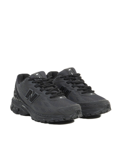 Sepatu Pria New Balance 1906W Black Silver Metallic