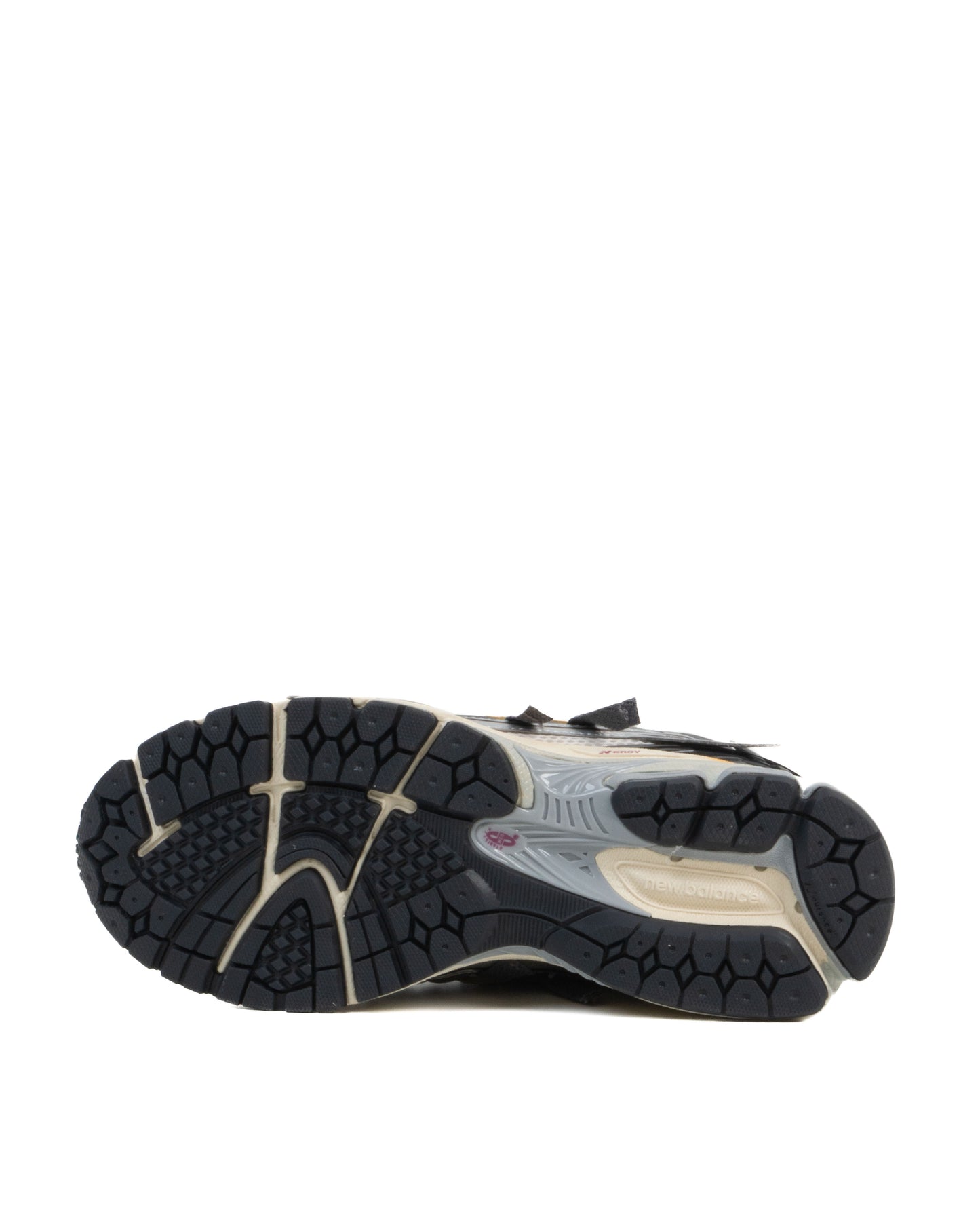 Sepatu Pria New Balance 1906A Tech Explosion