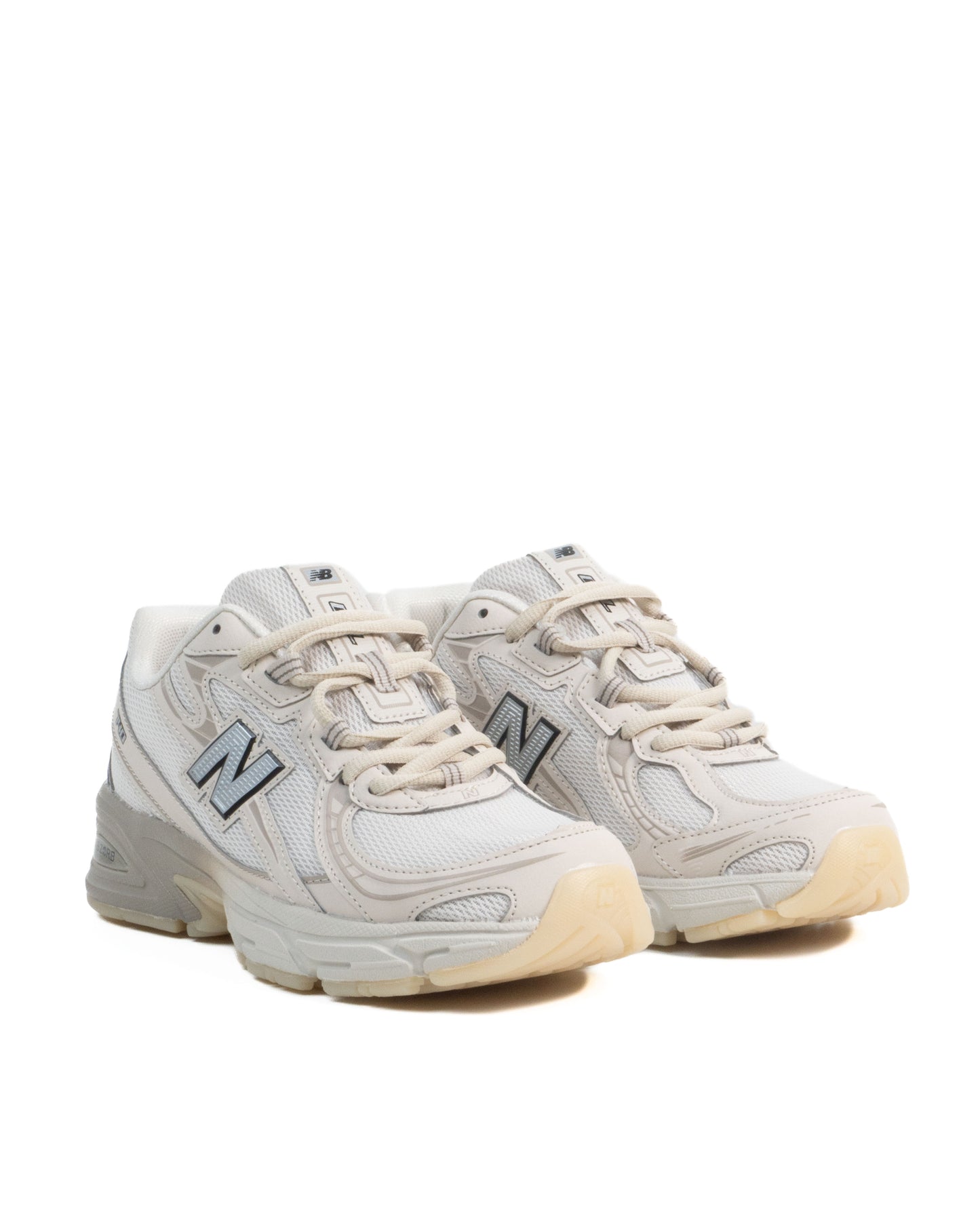 Sepatu New Balance 740 Lunar New Year (2025)