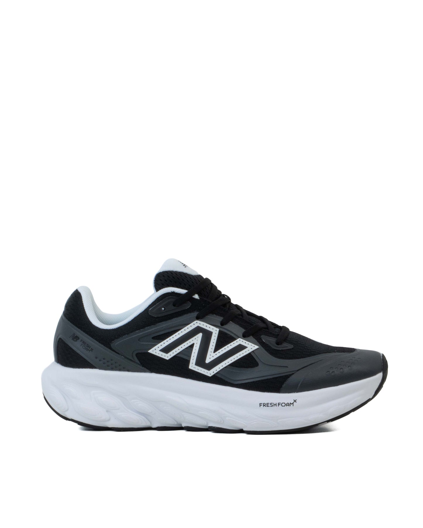 Sepatu Olahraga New Balance fresh foam trainer men's sneakers Shoes - Black