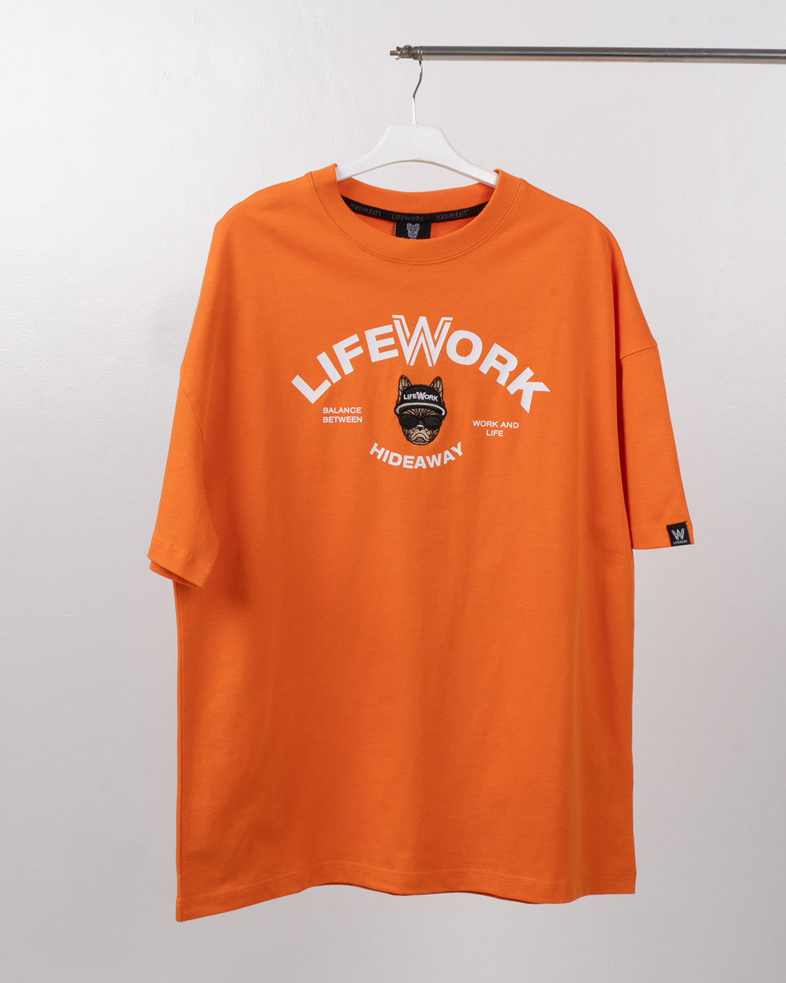 Lifework Archlogo Hipdog  Applique Short Slevee T-Shirt 631520092B