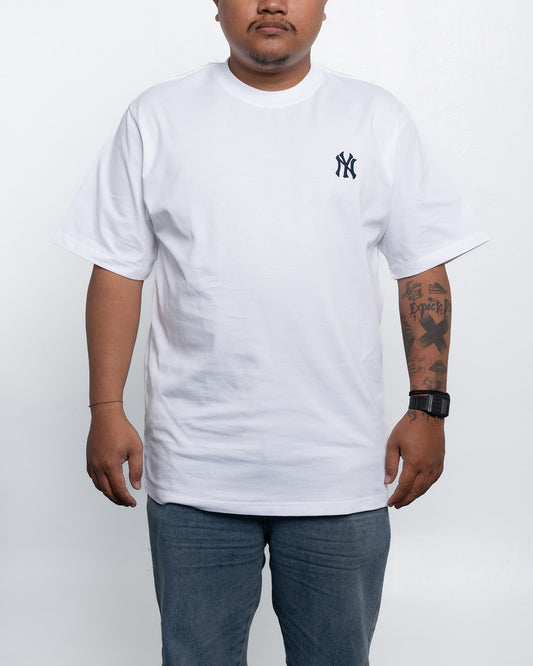 Kaos Basic Street Cursive Overfit NY Yankees T-Shirt White
