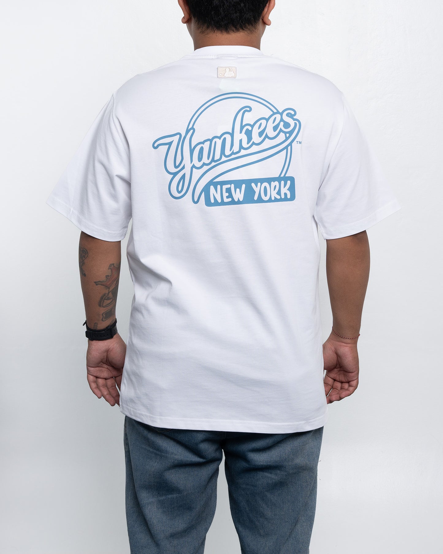 Kaos Basic Street Cursive Overfit NY Yankees T-Shirt White