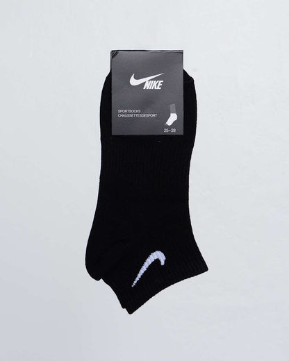 Kaos Kaki Nike Short Sock Black