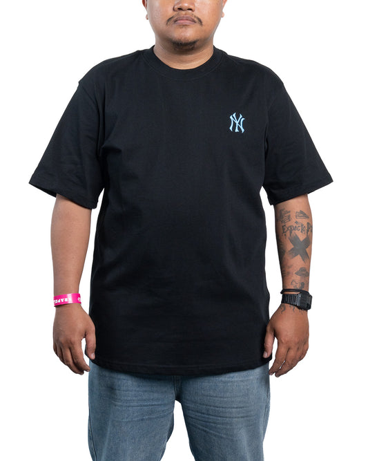 Kaos T-shirt Basic Street Cursive Overfit NY Yankees Black