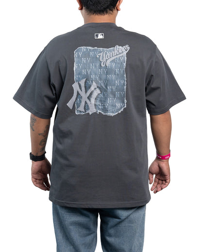 Kaos T-shirt NY Yankees Vintage Monotive Overfit Tee Black