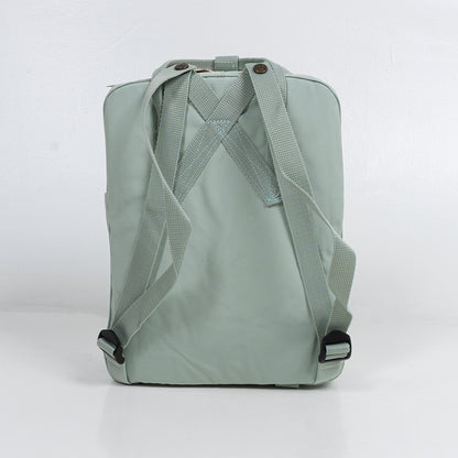 Fjallraven Kanken Backpack Green [M] - 40095