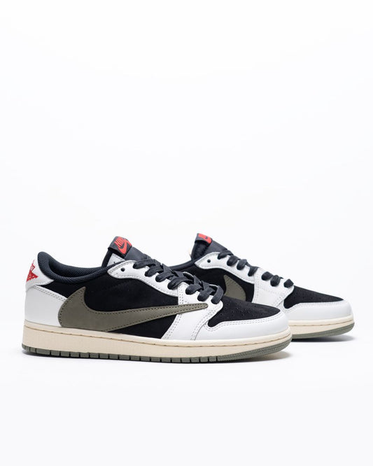 Sepatu Sneaker Pria Jordan 1 Retro Low OG SP Travis Scott Olive Sail/University Red/Black/Medium Olive 14121