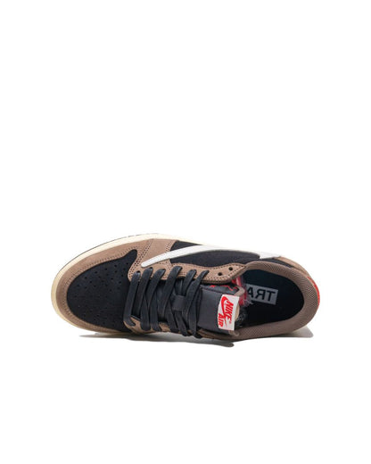 Sepatu Pria Nike Air Jordan 1 Retro Low OG SP Travis Scott Black Dark 13530A