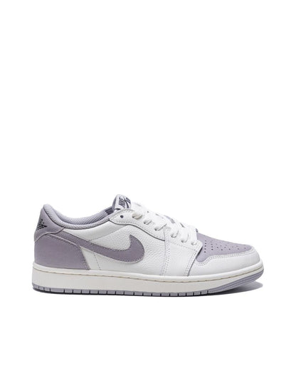 Sepatu Pria Air Jordan 1 Low OG "Atmosphere Grey" - 14172