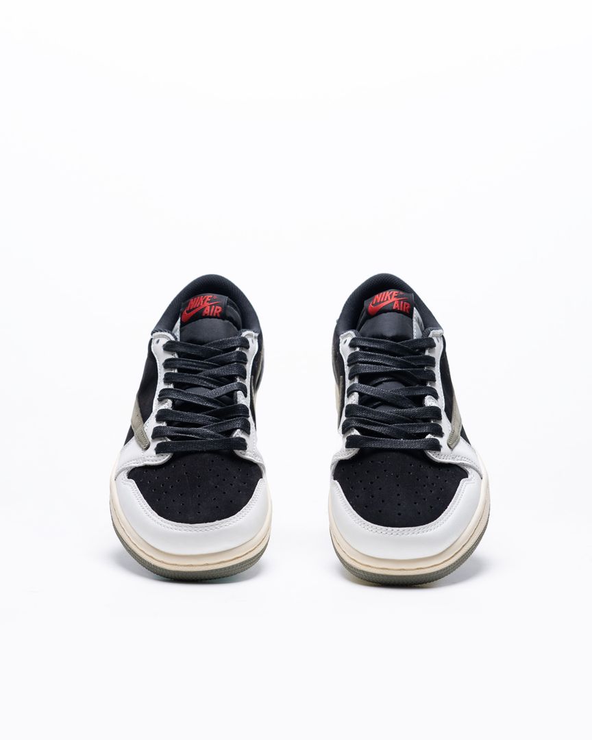 Sepatu Sneaker Pria Jordan 1 Retro Low OG SP Travis Scott Olive Sail/University Red/Black/Medium Olive 14121