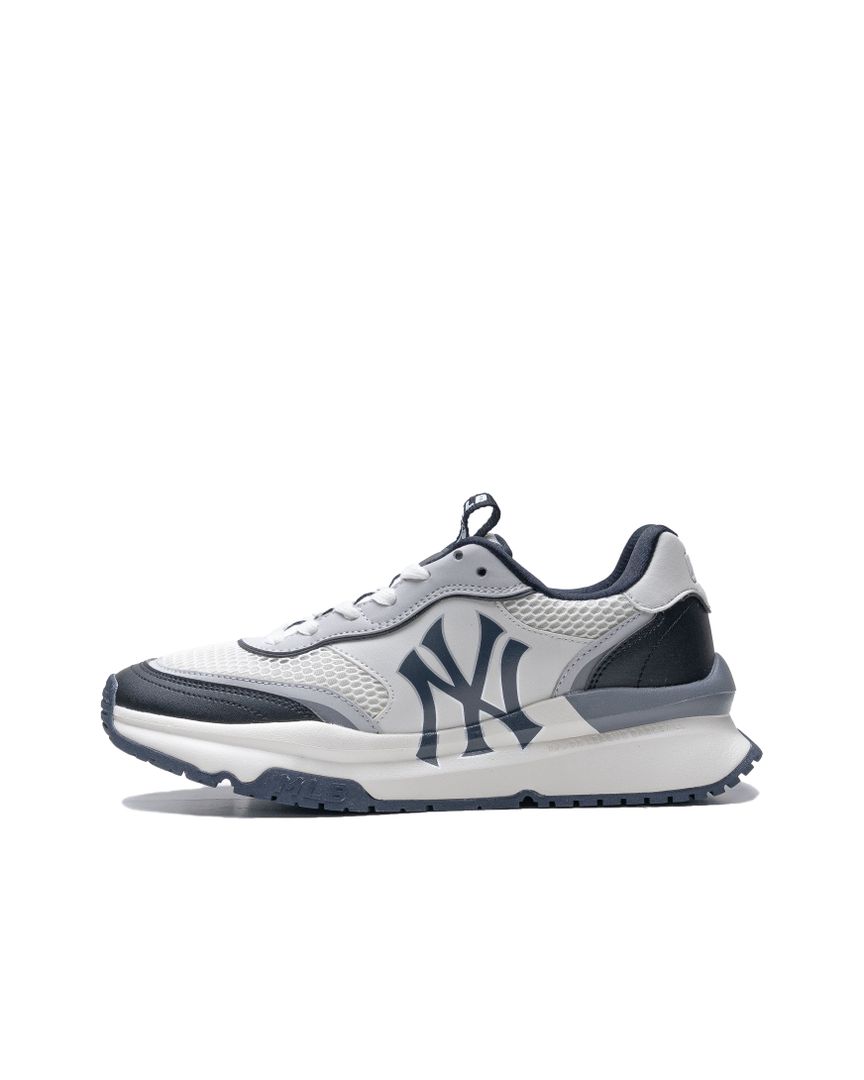 Sepatu Wanita MLB Chunky Runner New York Yankees Black - 14159