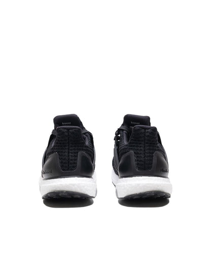 Sepatu Pria Wanita Unisex Adidas Ultraboost 4.0 Running Black White - 14181